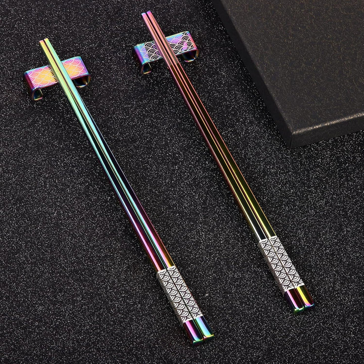 Metall-Essstäbchen, 2 Paar, Titan-Edelstahl, wiederverwendbar, mit Halter, spülmaschinenfest, leicht