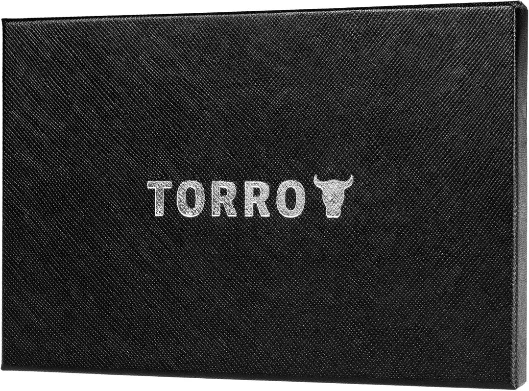 TORRO Reisepass Schutzhülle - Reisepasshülle aus echtem Leder mit elastischem Verschlussband