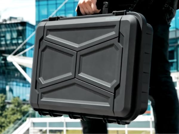 TOMcase Laptop Koffer 11-15 Zoll wasserdicht - ECO Schutzkoffer - Outdoor | Koffer für Notebook Tabl