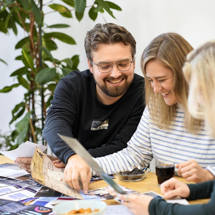 Ewiges EIS - Krimispiel Adventskalender 2025 Krimi Spiel für Erwachsene über 24 Tage - jeden Tag EIN