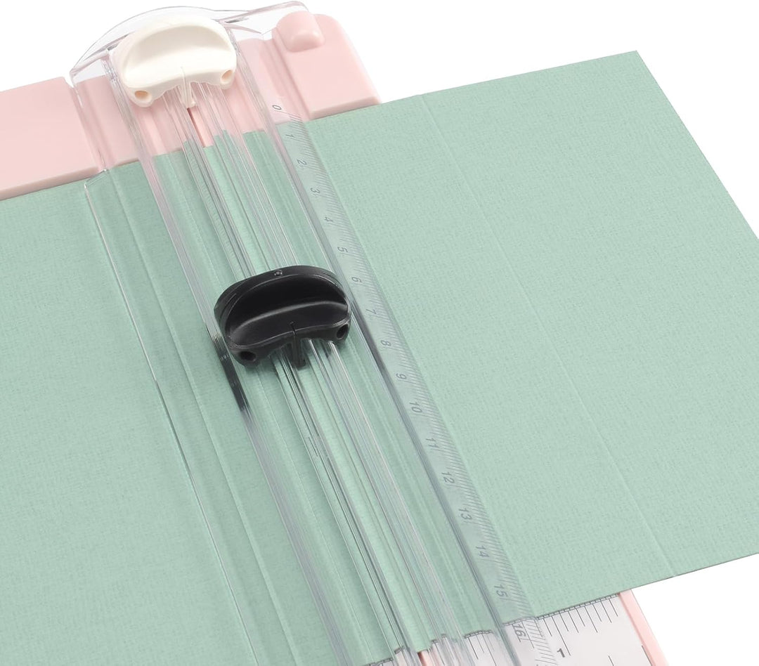 Vaessen Creative Papierschneider mit Falzbrett - Rosa - 15,2 x 30,5 cm - 2-in-1 Schneidemaschine für