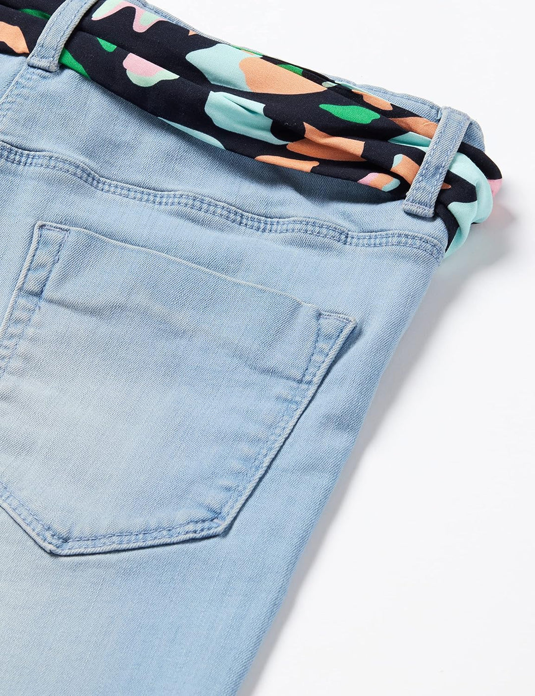 s.Oliver Mädchen Jeans Bermuda, Fit Suri 90 55z7 Blau, 90 55z7 Blau