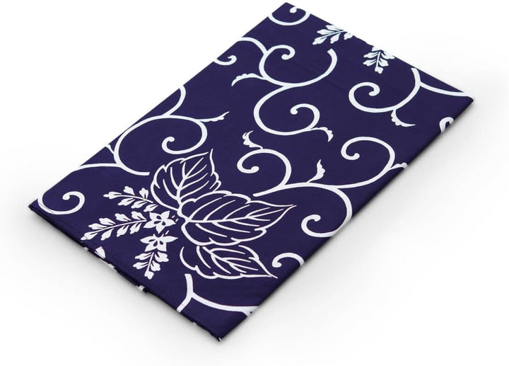 Schöner Schal und originelle Tasche. Kreative Geschenk-Verpackung. Furoshiki Kiri Karakusa, original