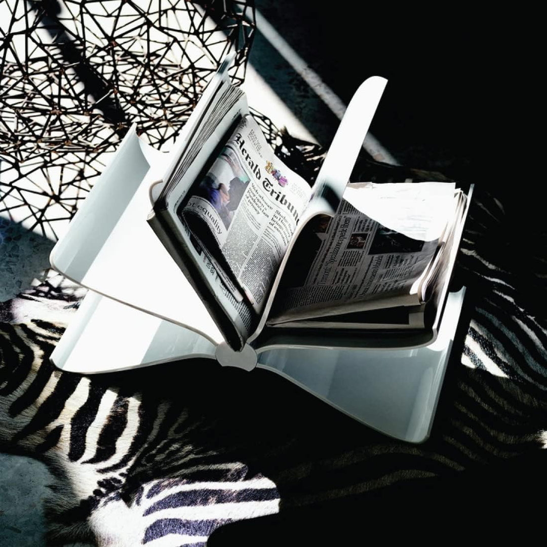 Kartell Front Page Zeitungsständer, Plastik, 35 x 35 x 55 cm, crystal Titelseite Crystal, Titelseite