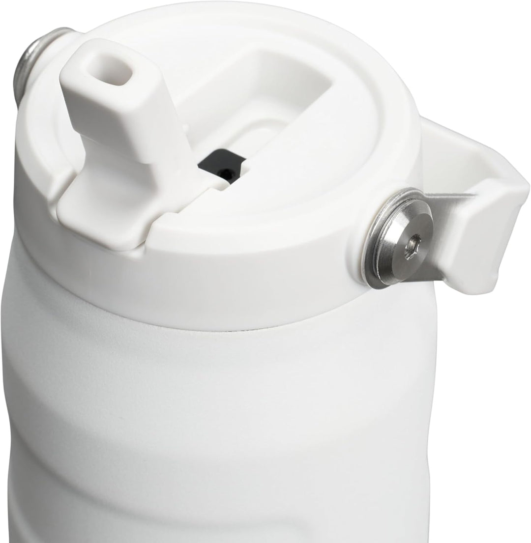 Stanley Flip Straw 2.0 Trinkflasche mit Strohhalm 0.7L - Thermobecher Kühlt 10 Stunden - 3 Tage Eisg