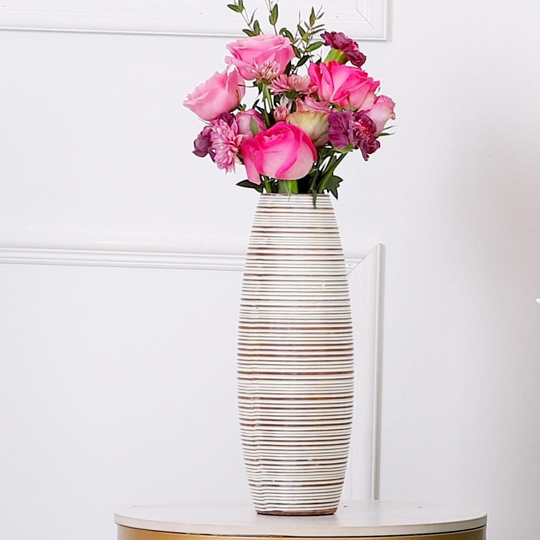 Leewadee Kleine Bodenvase für Dekozweige hohe Standvase Design Holzvase, Holz, 36 cm, White Wash, Wh