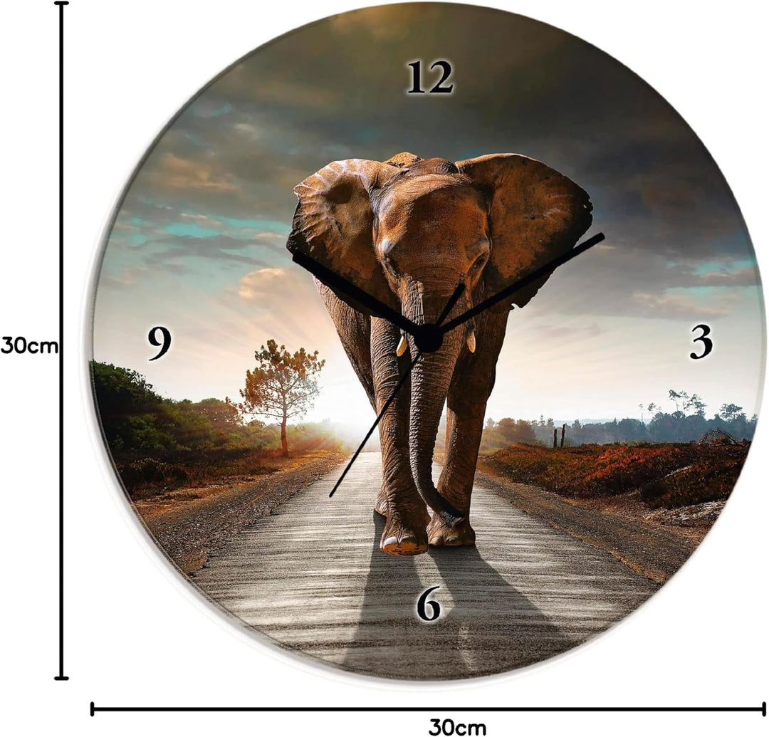 ARTLAND Wanduhr ohne Tickgeräusche Glas Quarzuhr Ø 30 cm Rund Lautlos Elefant auf Strasse Elefant Qu