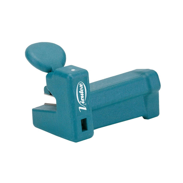RC21E Cutter am Ende des Singens