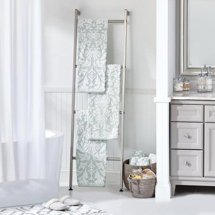 mDesign freistehende Handtuchleiter für das Badezimmer – Handtuchständer mit 4 Ebenen aus Metall – H
