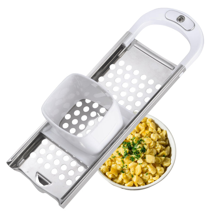 Westmark Spätzlehobel mit Teigschlitten - Spätzlereibe für Topfdurchmesser bis zu 24 cm - rostfreier