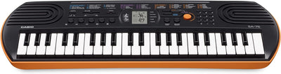 Casio SA-76 Mini-Keyboard mit 44 Tasten, schwarz orange & AD-E95100LG Netzadapter 9, 5 Volt, Schwarz