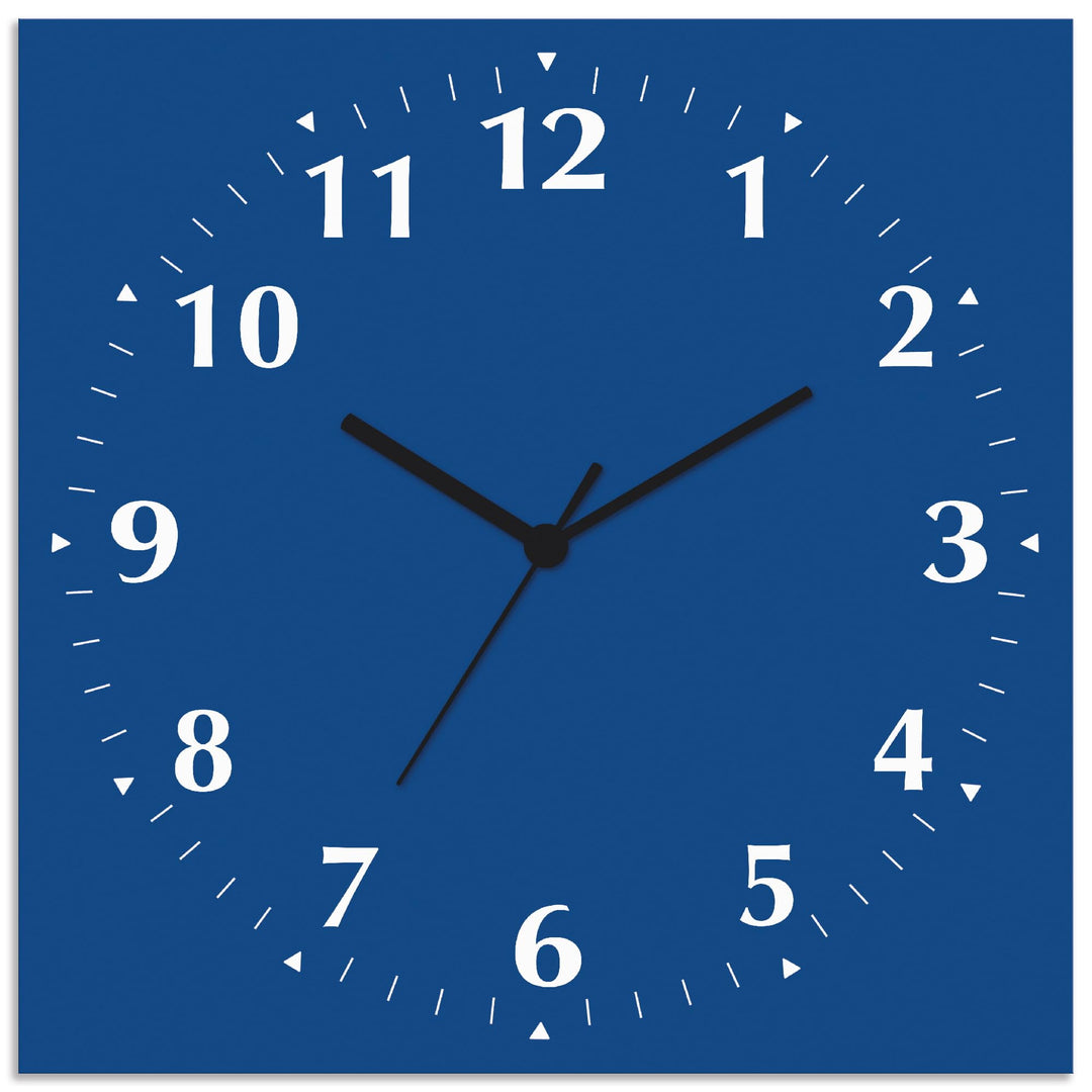 ARTLAND Wanduhr ohne Tickgeräusche Alu Quarzuhr 30x30 cm Quadratisch Lautlos 12 Ziffern Farbig Schli
