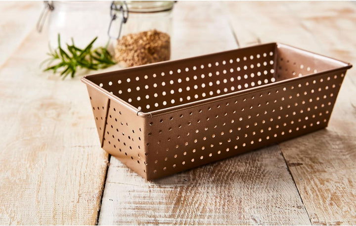 Birkmann, Laib &amp; Seele, perforierte Brotbackform, 20 cm, Backform für kleine Brote, aus bronzefarben