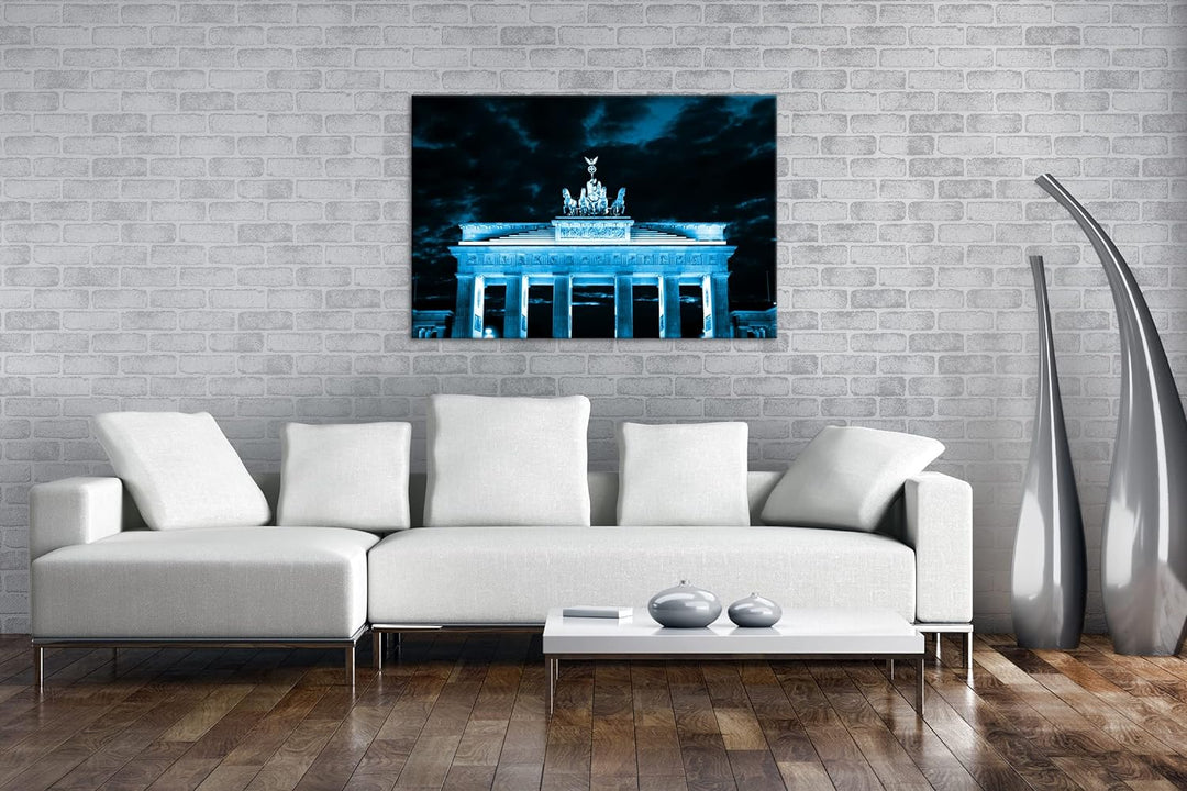 deyoli gigantisches Brandenburger Tor bei Nacht Format 80x60 Effekt: Monocrome Blau als Leinwandbild