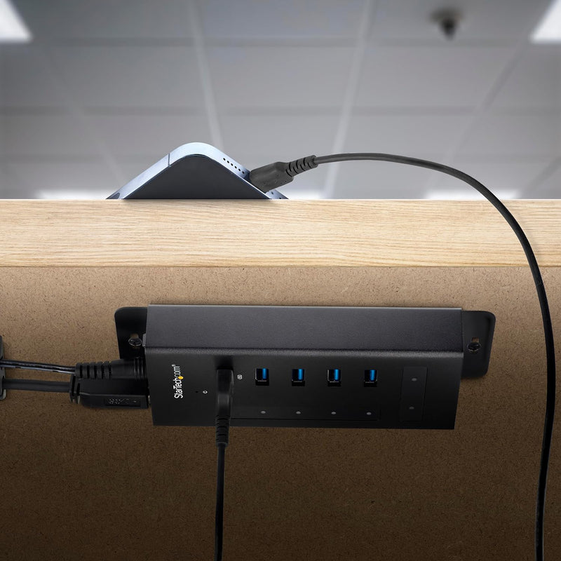 StarTech.com USB Hub 7 Port - Metall - USB-A zu 3x USB-C und 1x USB-C - USB 3.0 - 5GBit/s - Industri