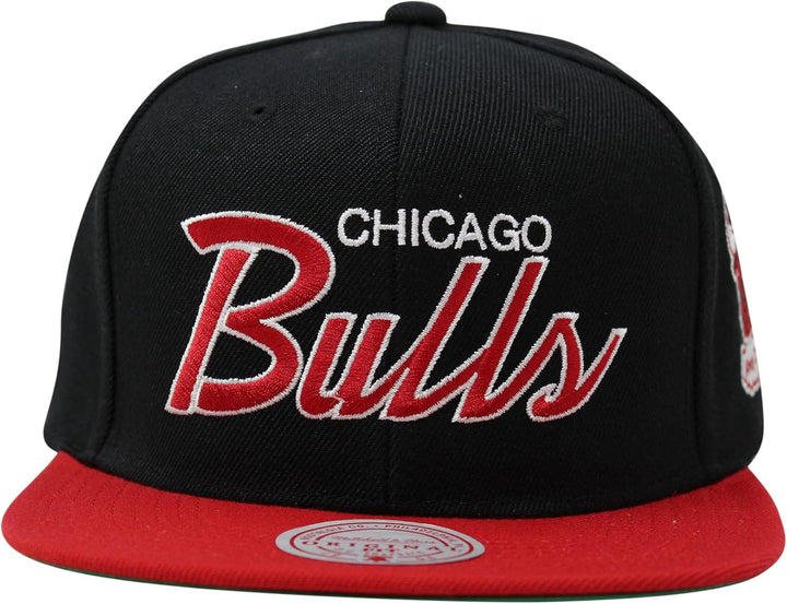 Mitchell & Ness Snapback NBA Team Script 2.0 Chicago Bulls Black