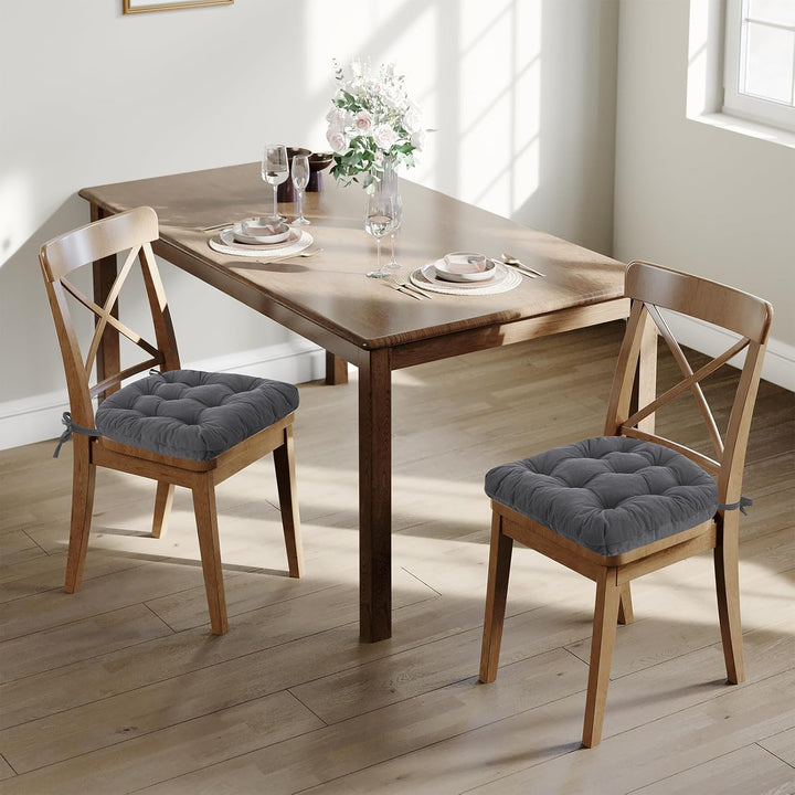2er Set Stuhlkissen, 40x40x7 cm, Anthrazit – Bequeme Sitzkissen aus Cordstoff und Kristallsamt mit B