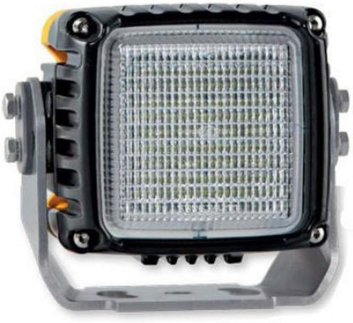 HELLA - LED-Arbeitsscheinwerfer - Power Beam 3000 - 12/24V - 1GA 996 192-021 für flexiblen Anbau Nah