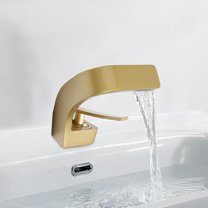 SABUIDDS Waschtischarmatur Einhandmischer Gold, Wasserfall Bad Armatur, Wasserhahn Bad aus Kupfer, M