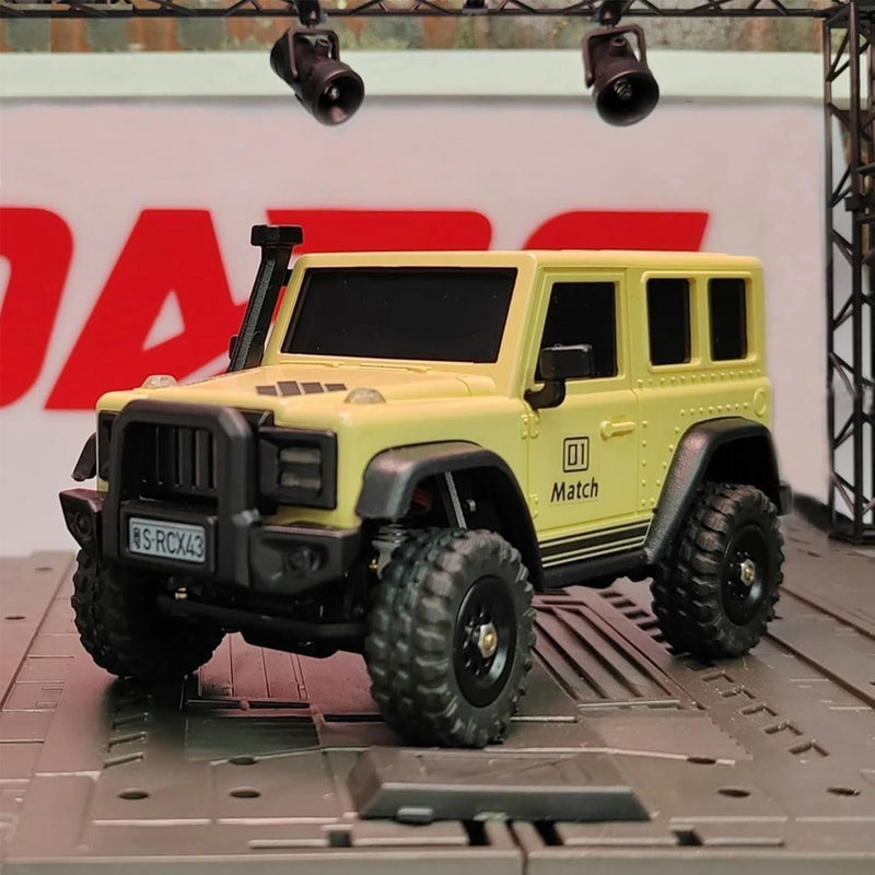 LDARC Mini RC Crawler 1:43 4WD All Terrain RC Rock Truck Ideal Für Raupenfahrzeug-Enthusiasten 2.4Gh