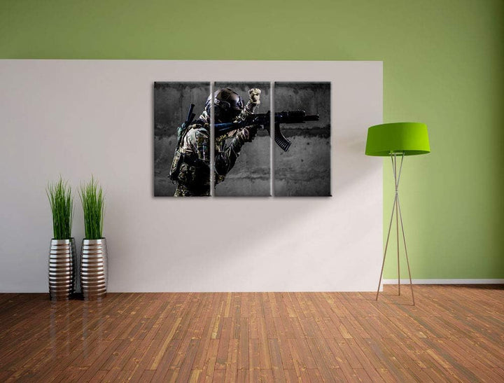 Pixxprint Soldat mit Uniform im Einsatz als Leinwandbild | Grösse: 3 Teilig (120x80) | Wandbild| Kun