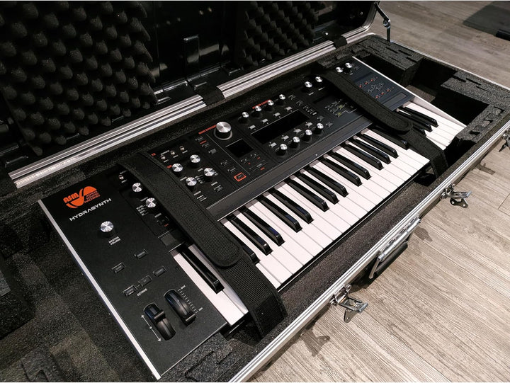 Music Store ABS Keyboard Case 61, Universal Keyboard Flightcase, Schwarz, 7.8 kg, mit Schnappverschl