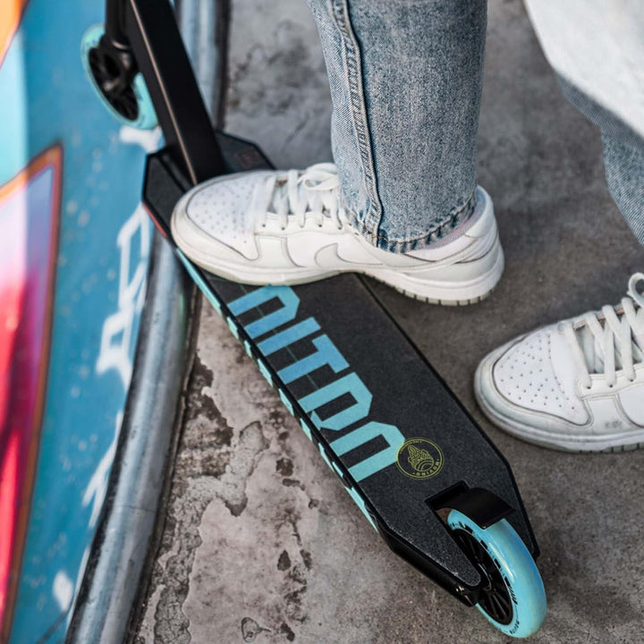 Movino Stunt Scooter Stunt Roller Kickscooter Professioneller Freestyle Roller Trick Roller ABEC 9 K