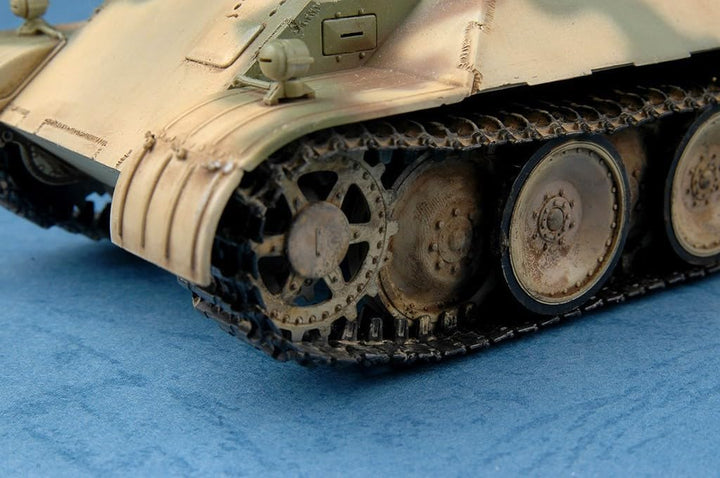 Hobby Boss 82460 Modellbausatz German VK1602 LEOPARD