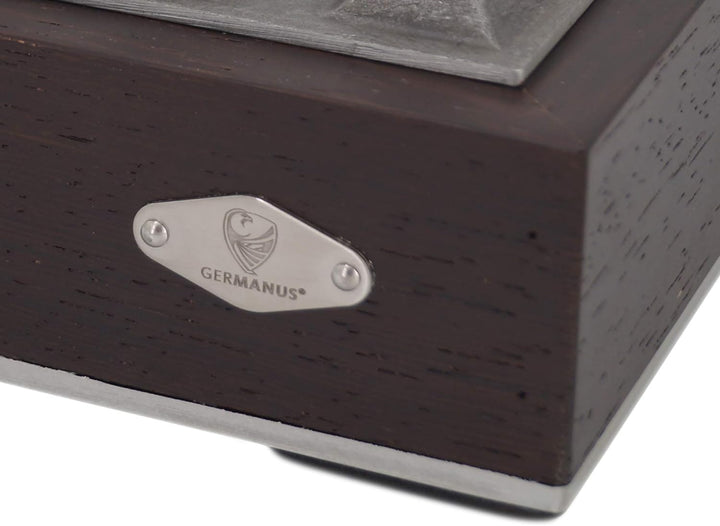 GERMANUS Zigarrenascher massiv aus Holz und Metall