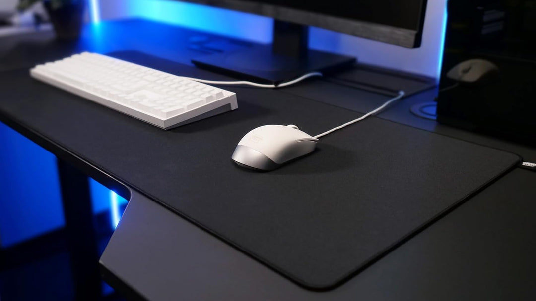 CHERRY XTRFY GP5, Gaming-Mauspad aus Stoff in XL (920 x 400 x 3 mm), Glattes Speed-Pad für Präzision