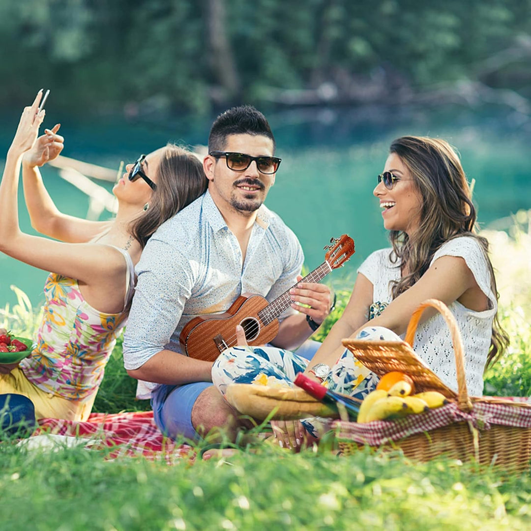 Konzert-Ukulele 23 Zoll Hochglanz Sapele Hawaii Ukulelen für Erwachsene Anfänger mit Gigbag Saiten 2