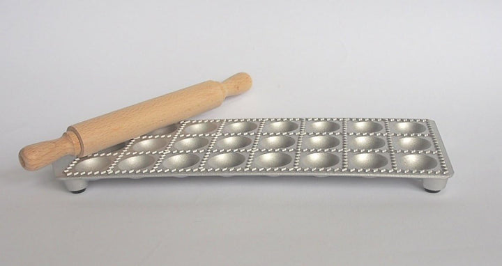 Tagliapasta.com Ravioli ausstecher, Aluminium, Silber/Schwarz