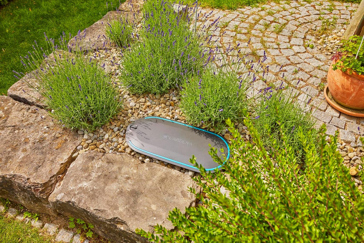 Gardena Undercover Schlauchbox RollUp M, 20 m Schlauch, diskrete unterirdische Installation, automat
