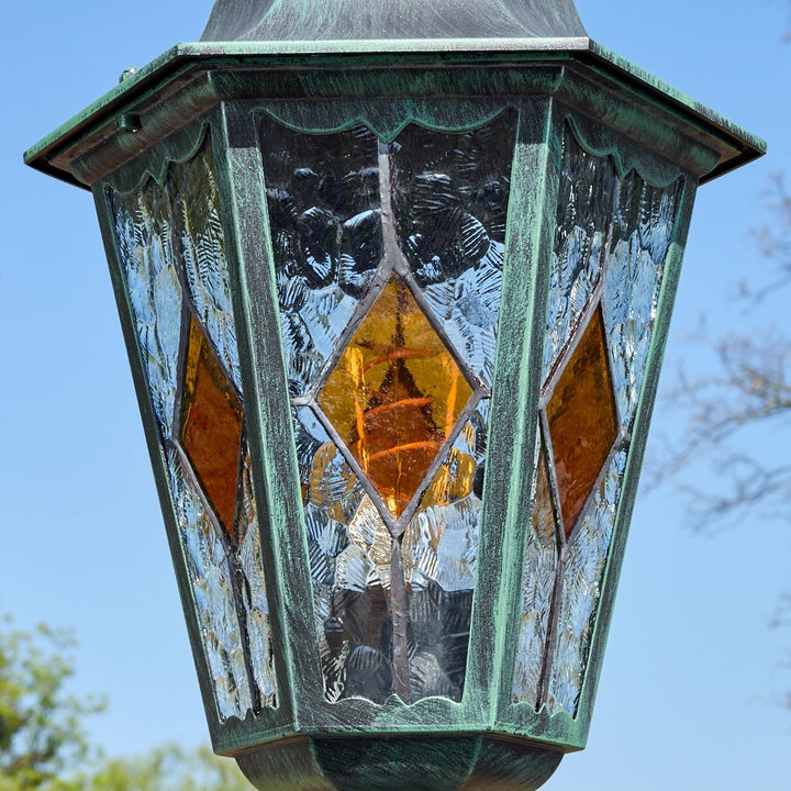 HOFSTEIN Kandelaber Hongkong, Aussenwegeleuchte aus Metall/Glas in Schwarz/Grün/Klar/Orange, Wegebel