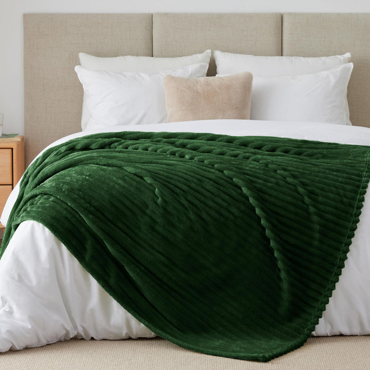BEDELITE Kuscheldecke Flauschig Decke Extra Gross - weiche Flanell Decken Grün 230x270 für Bett, Dek