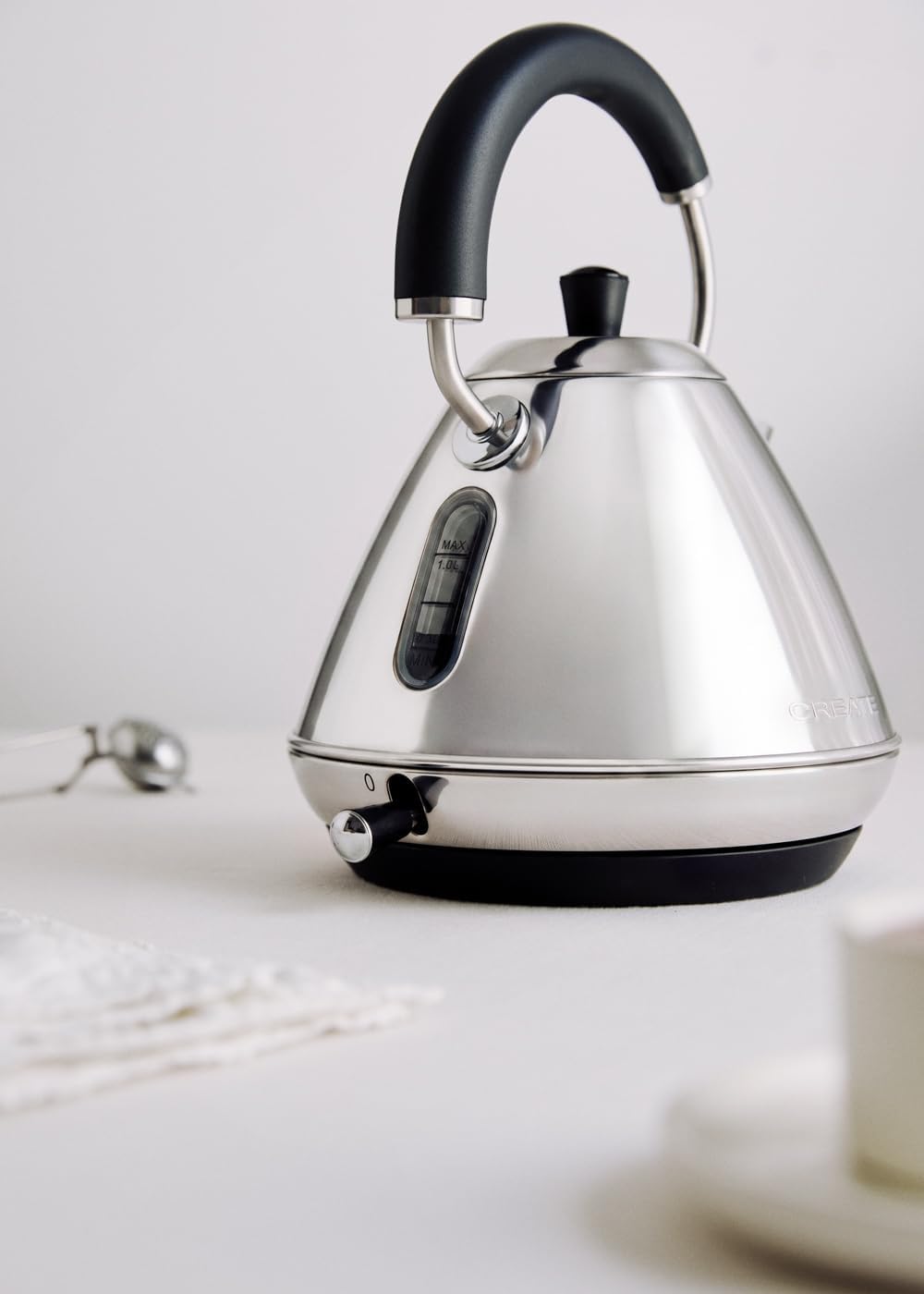 CREATE KETTLE RETRO M Elektrischer Wasserkocher, verchromt, schnelles Kochen, Fassungsvermögen 1 l,