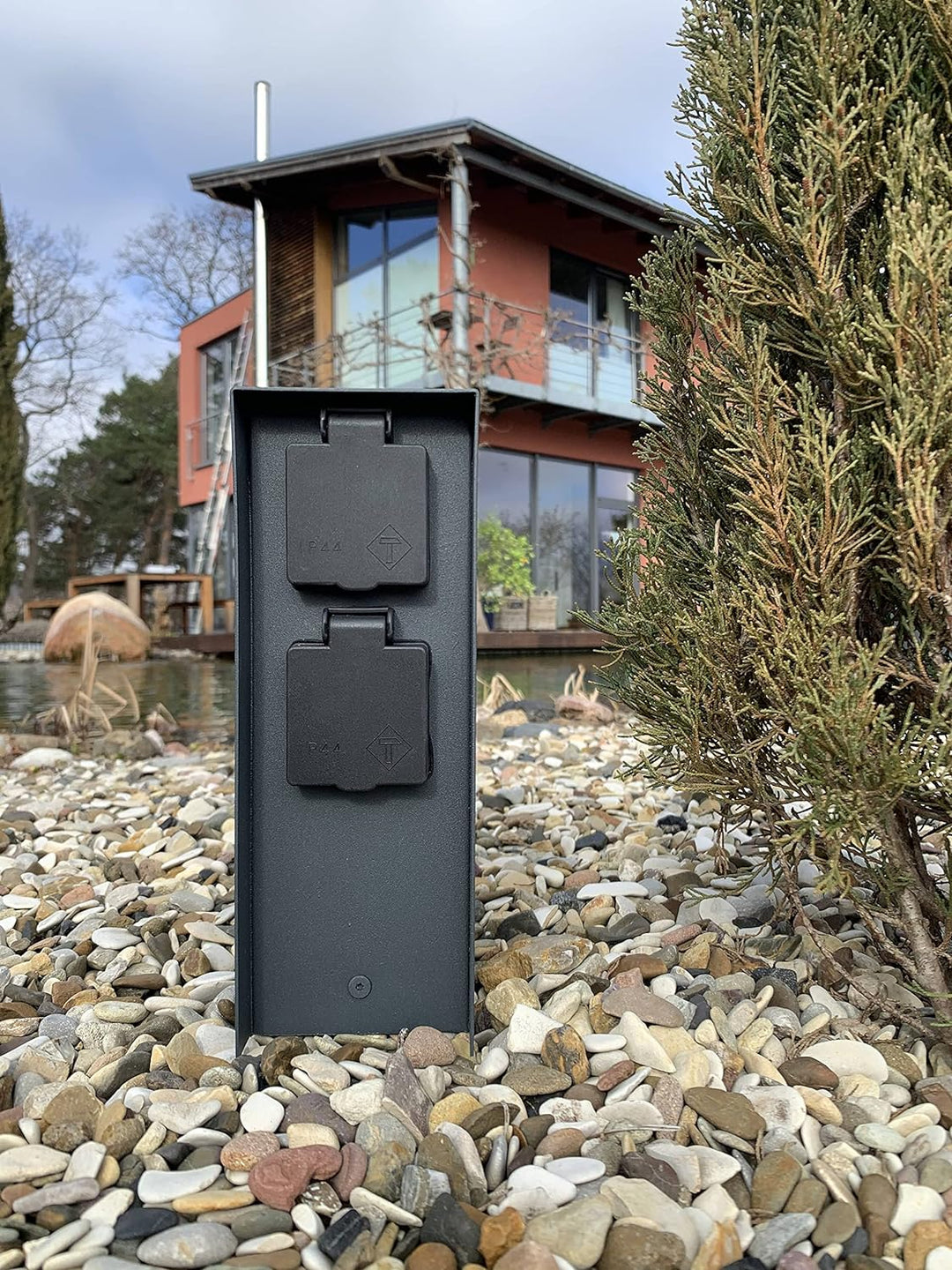 Bold Orio smarte Aussen-Steckdose-Garten (Steckdosen-Säule) 3-Fach Stecker Anthrazit (Smart Home | W