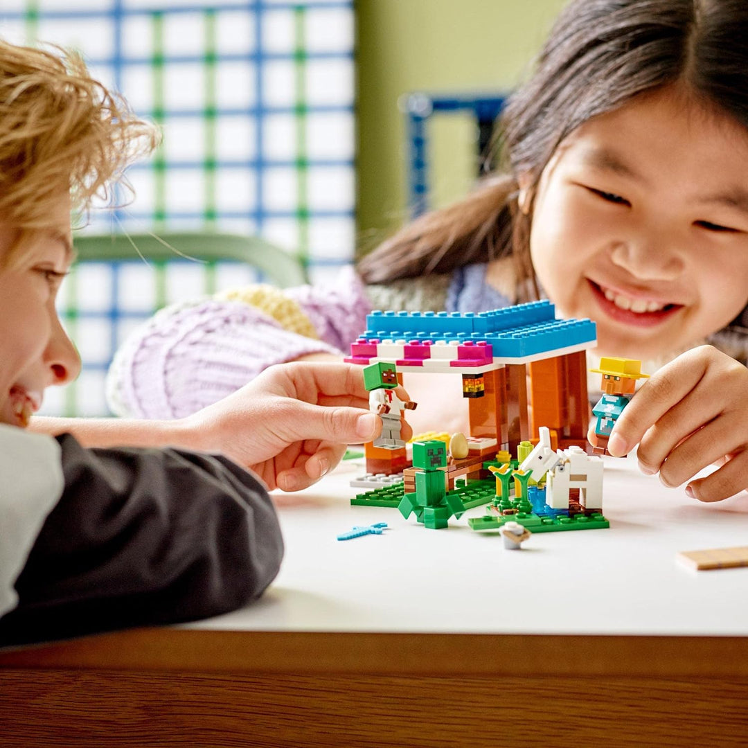 LEGO 21184 Minecraft Die Bäckerei modulares Spielzeug-Set mit Creeper- und Ziege-Figur, Konstruktion