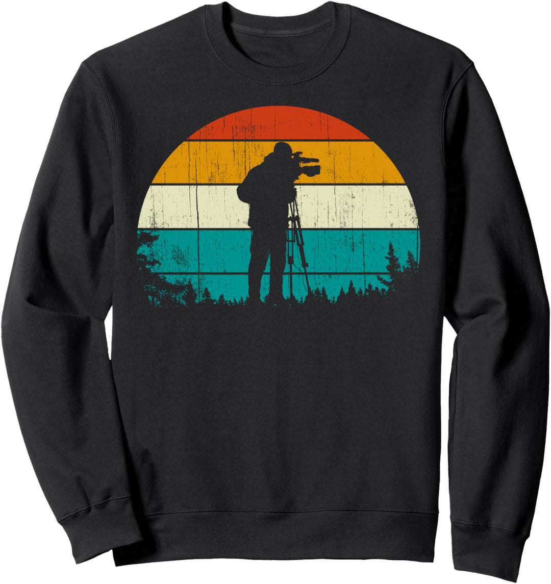 Vintage Retro Style Pine Tree Cameraman With a Video Camera Sweatshirt