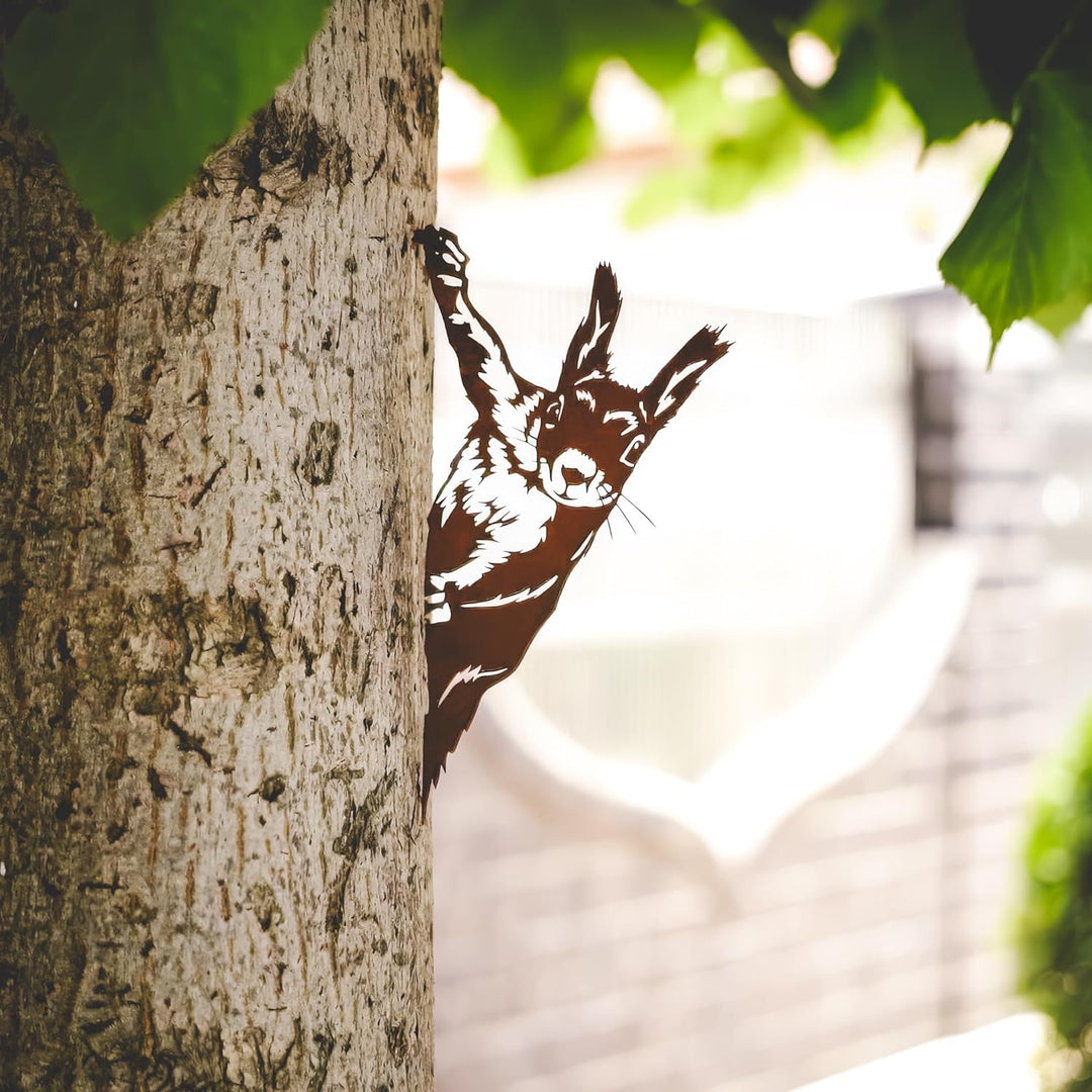 Edelrost Einhörchen Baumstecker - Gartendeko für Draussen aus echtem Cortenstahl. Metall Garten & Ba