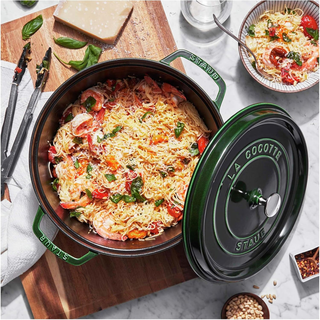STAUB Gusseisen Bräter/Cocotte, Rund 26 cm, 5 L, Aromaregen Funktion für optimale Befeuchtung, Für a