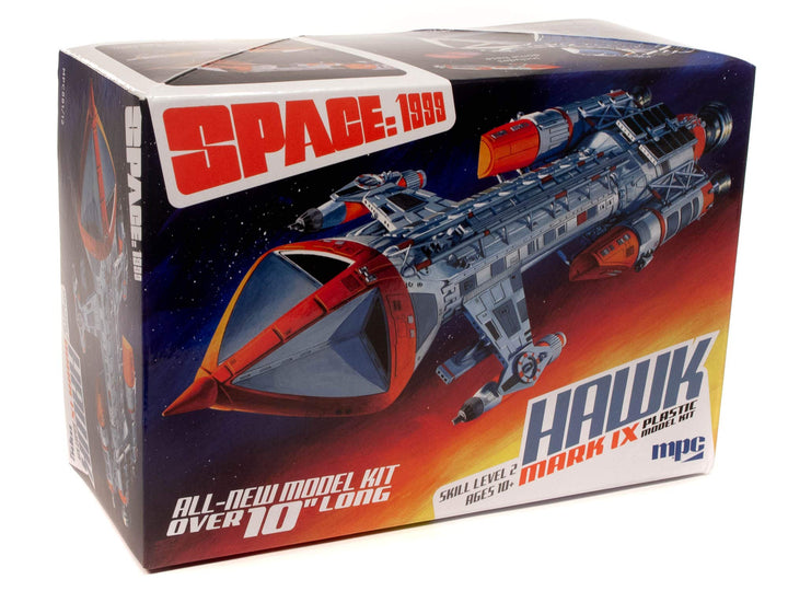 Round2 1/72 Space: 1999 Hawk MK IX, Mittel