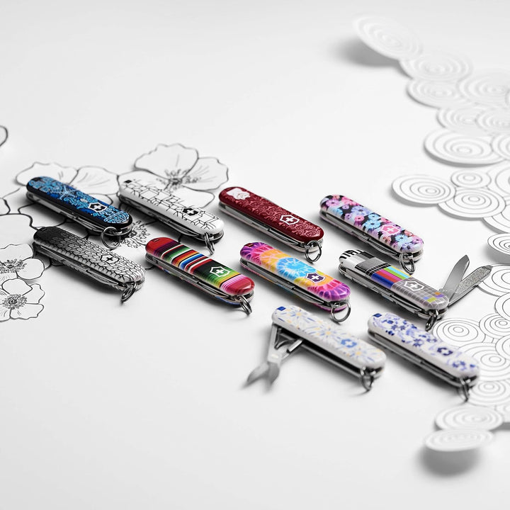 Victorinox Classic Limited Edition 2021,"Patterns of The World? Ocean Life