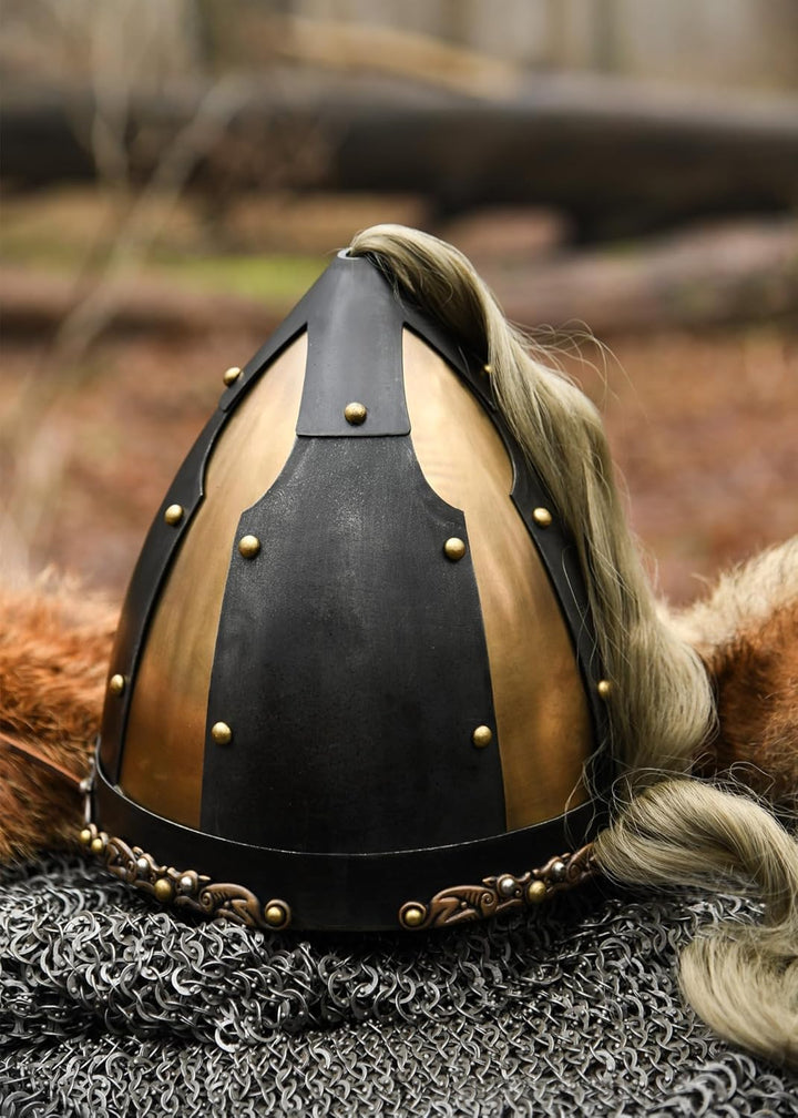Battle-Merchant Helm aus Stahl Rus-Helm mit Pferdehaarbusch - Slawen Re-Enactment