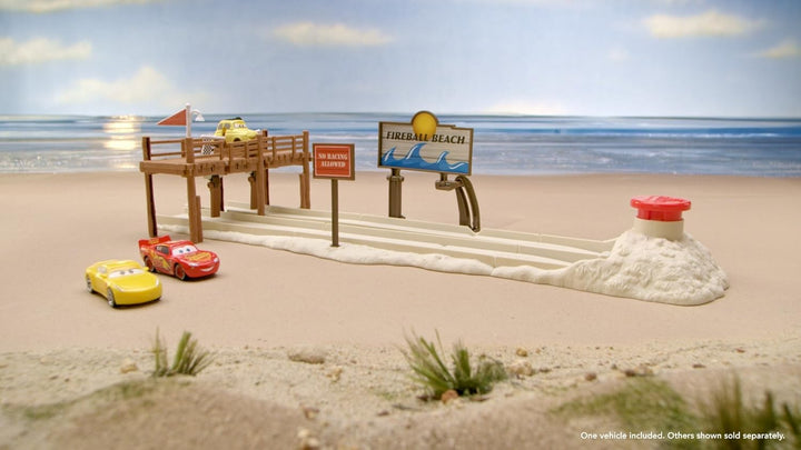 Disney Pixar Cars DVT47 - Disney Cars 3 Fireball Beach Renntraining Spielset