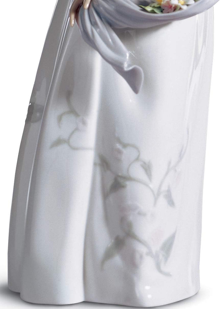 LLADRÓ Frauen-Figur Düfte Und Farben. Frau. Porzellan.