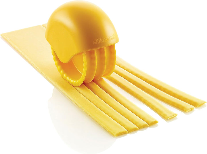Silikomart 72.411.76.0065 Bake 'N Roll Ausstecher, Kunststoff, Orange BAKE'N ROLL, BAKE'N ROLL