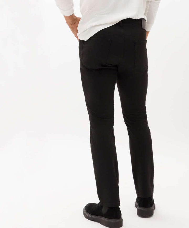 BRAX Herren Style Chuck Hi-Flex Jersey Hose 31W / 32L Schwarz, 31W / 32L Schwarz