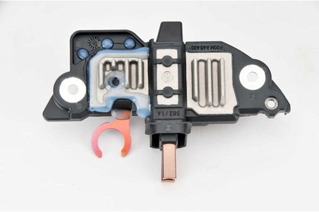 BOSCH F00MA45234 Generatorregler