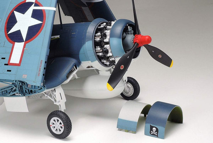 Tamiya 300060325 - 1:32 Us Vought F4U-1A Corsair